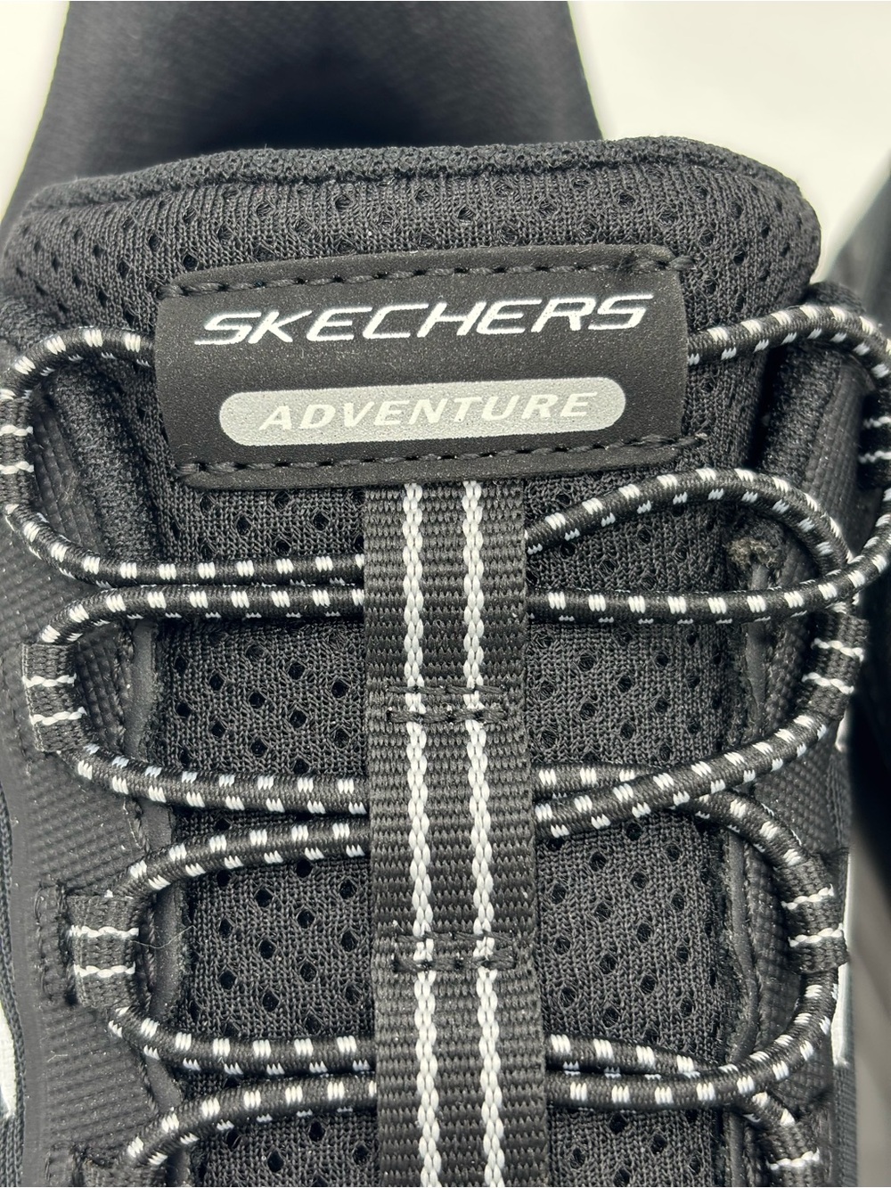 Skechers Women's Black and White Glide-Step Adventure Slip-On Sneakers - Picture 9 of 9